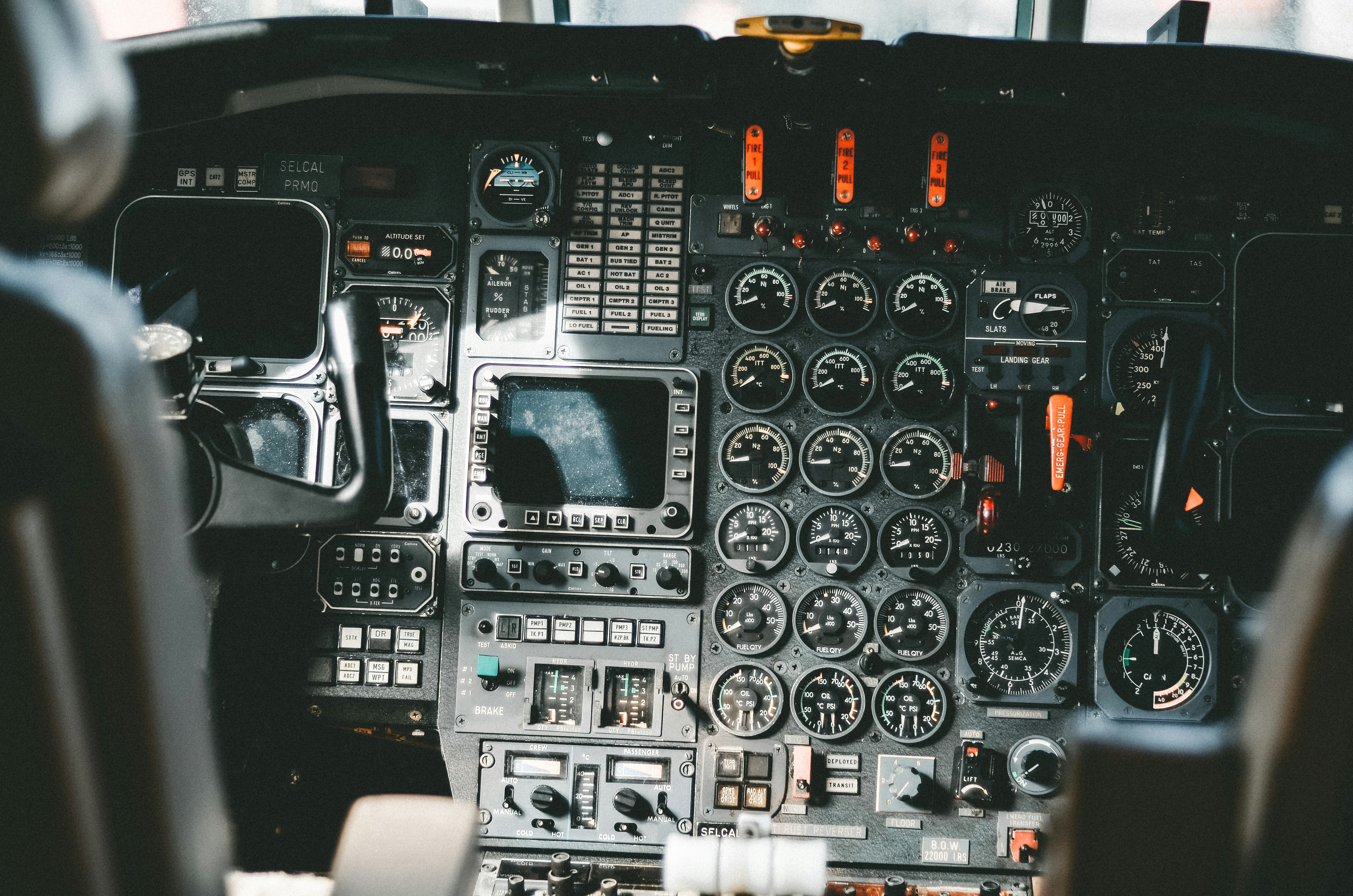 Aircraft cockpit instruments